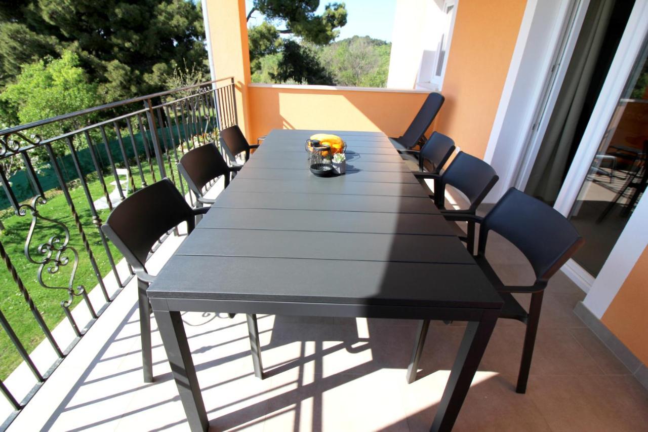 Appartamento House Anna Porec Esterno foto
