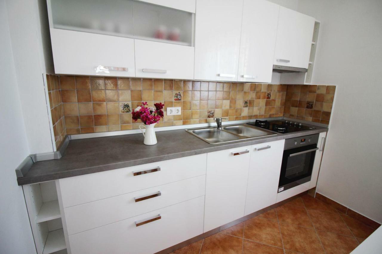Appartamento House Anna Porec Esterno foto