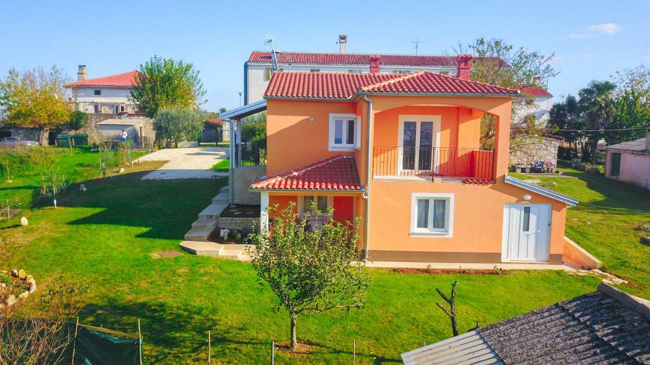 Appartamento House Anna Porec Esterno foto